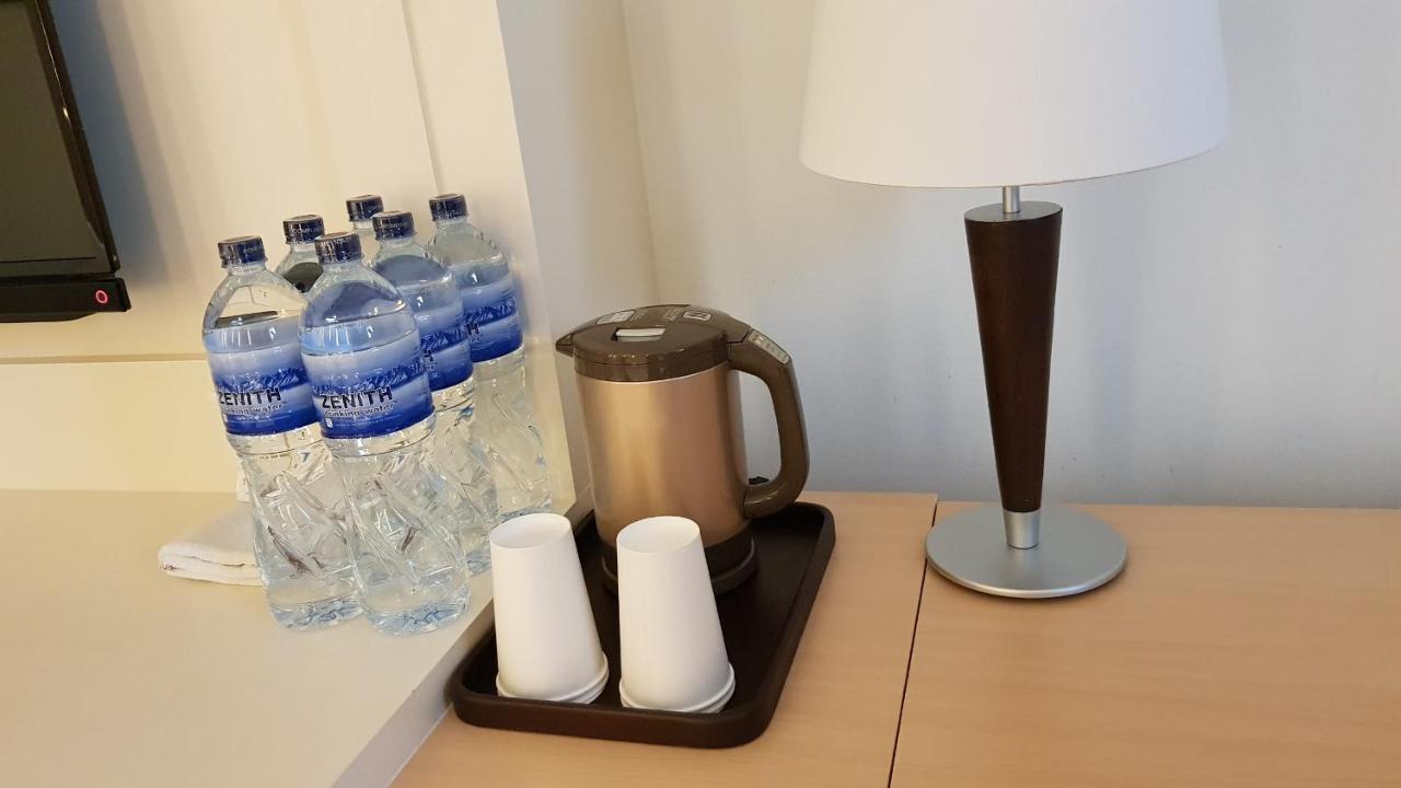 Zenith Sukhumvit Hotel Бангкок Екстер'єр фото