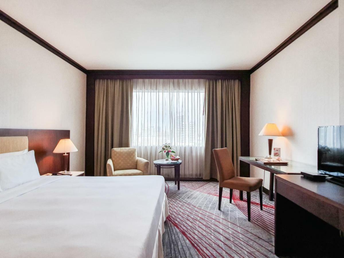 Zenith Sukhumvit Hotel Бангкок Екстер'єр фото