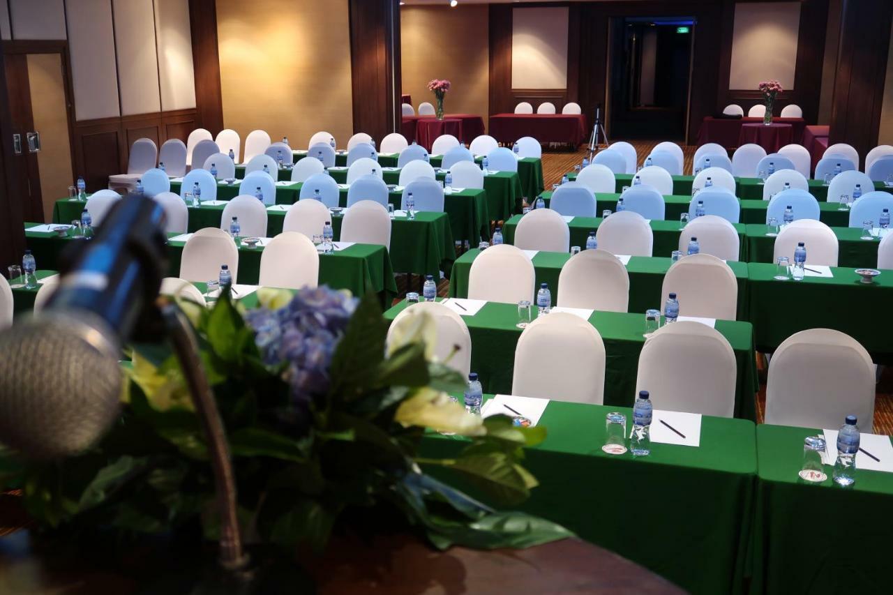 Zenith Sukhumvit Hotel Бангкок Екстер'єр фото